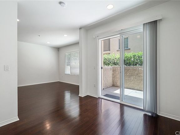 3rd image of 6020 Seabluff Dr Unit 130