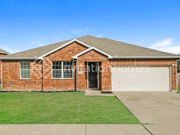 932 Matagorda Ln