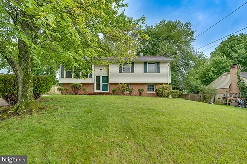 14715 Lock Dr Photo 1