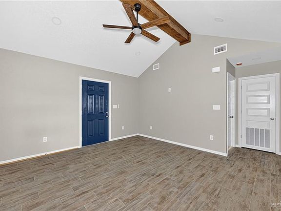 5th image of 2521 Tuscany Rd