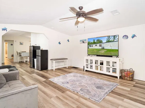 308 7th St NW, Jasper, FL 32052