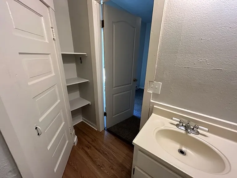 304 N Webb St — Photo 14