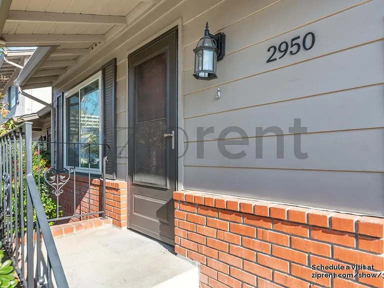 2950 Moorpark Ave — Photo 3