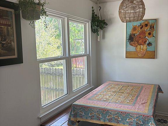 5th image of 34 Leeward Dr