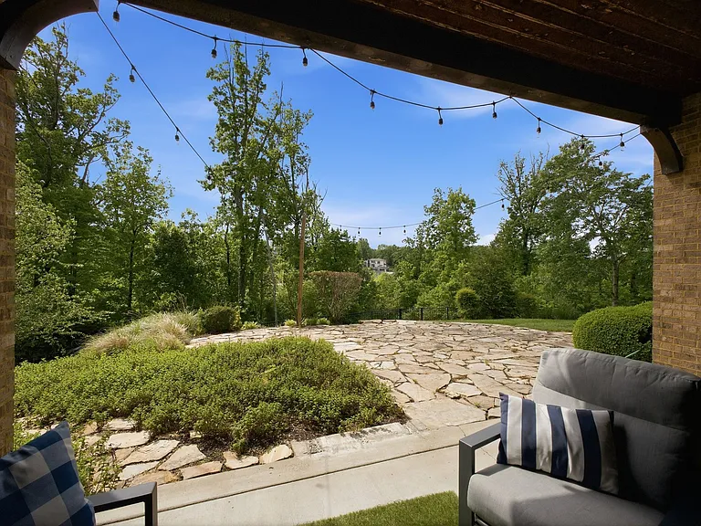 9617 Portofino Dr — Photo 44