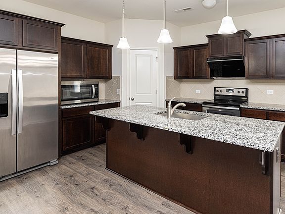 702 yorkshire dr-14 - Copy_10112023