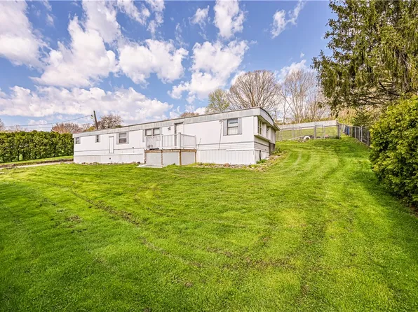 161/149 Medsger Rd, Connellsville, PA 15425