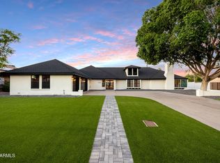 7716 W John Cabot Rd, Glendale, AZ 85308