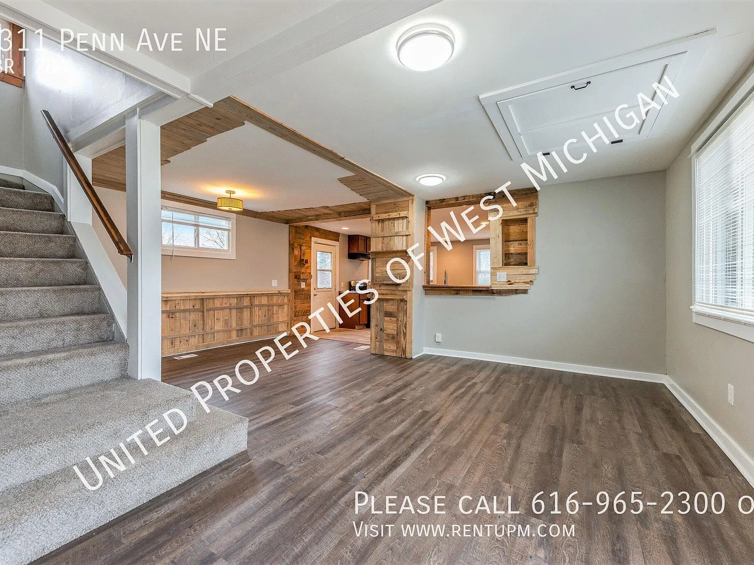 Available Now | 3 Bed, 2 Bath Single Family Home in the Creston Neighborhood | Modern | Laundry |... — Photo 3