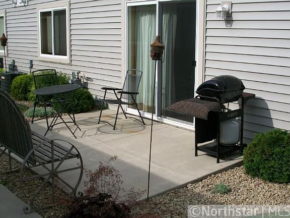 2nd image of 308 10th Ave SE