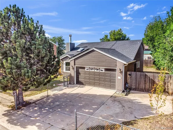 4523 Deephaven Court, Denver, CO 80239