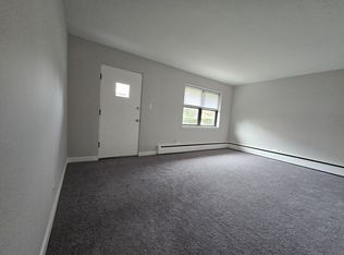 7910 W 26th St APT 2, Riverside, IL 60546