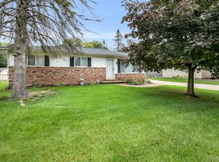 45510 Cumberland St, Shelby Township, MI 48317