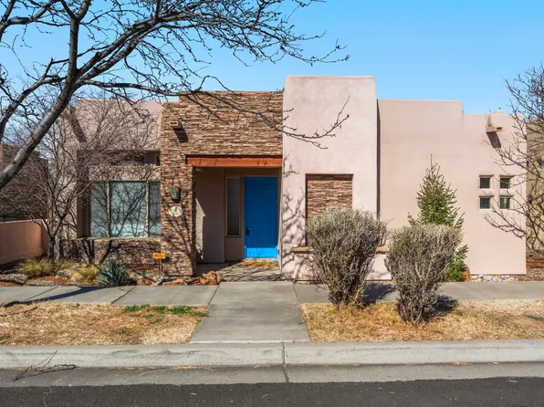 11 Sobradora Dr, Santa Fe, NM 87508