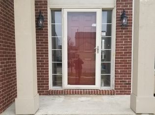 7905 Newbury Dr, Ypsilanti, MI 48197