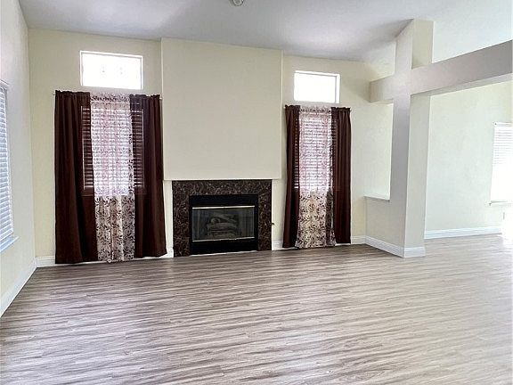 4th image of 8245 Lauderdale Ct