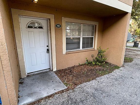 2nd image of 13606 N 21st St APT 101
