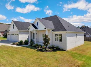 1650 Dolphin Dr, Conway, AR 72034
