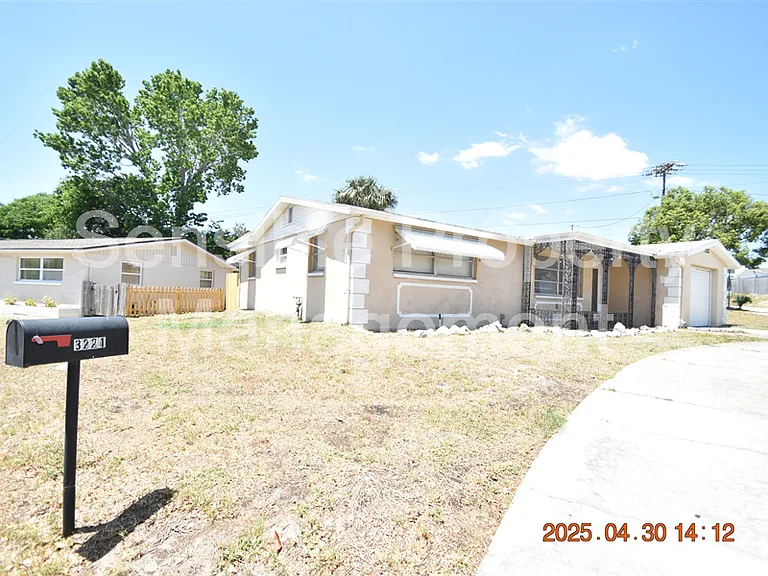 3221 Topp Dr — Photo 5