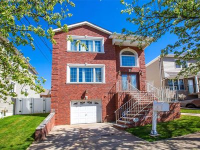 39 Geldner Avenue, Staten Island, NY, 10306