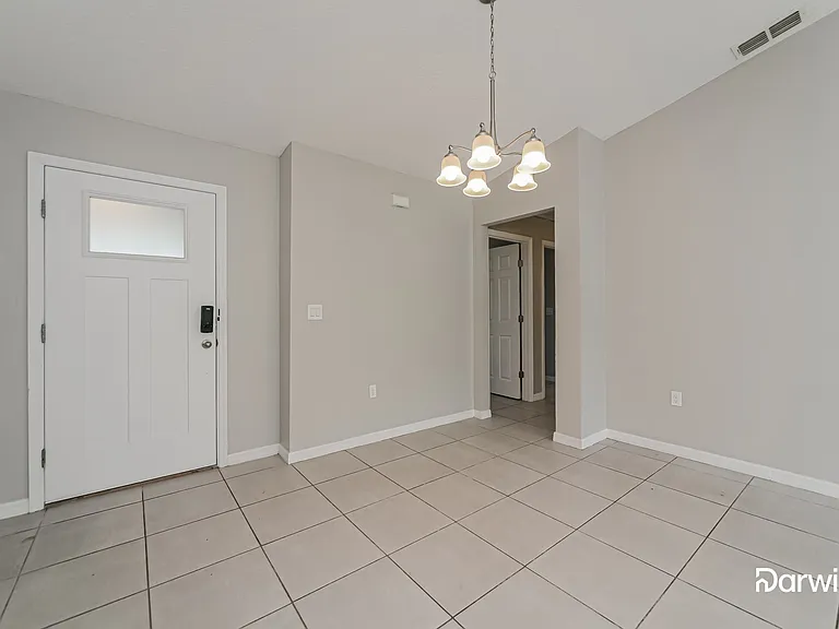 381 Hibiscus Dr — Photo 8