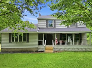 7488 East St, Newport, NY 13416