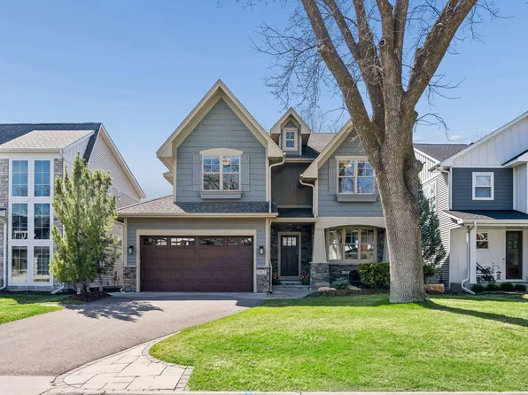 5812 Ashcroft Ave, Edina, MN 55424