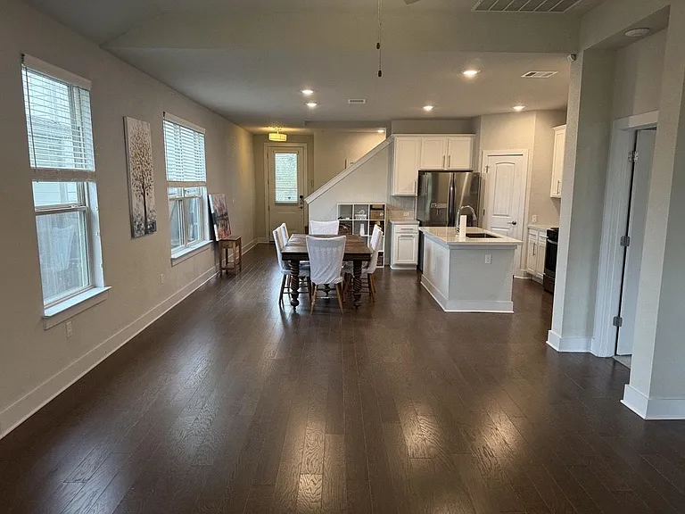 8615 McKamy Dr — Photo 8
