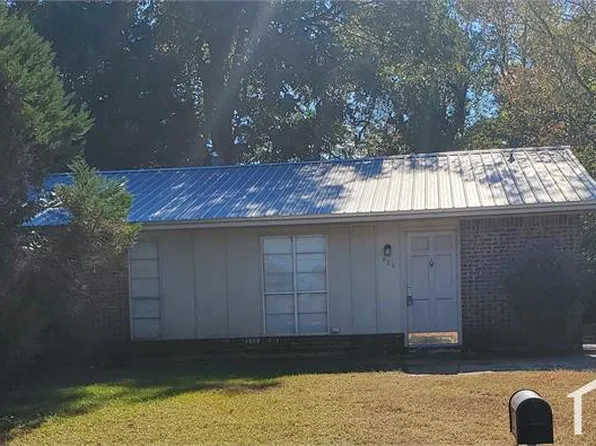 620 Groveland Dr, Montgomery, AL 36109