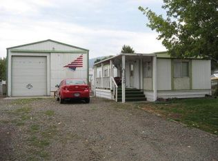 2606 Empire Dr, La Grande, OR 97850