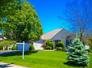 13621 S Rockefeller Cir, Plainfield, IL 60544