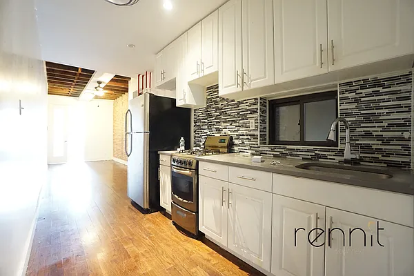 Rented by Rennit Inc. | media 11
