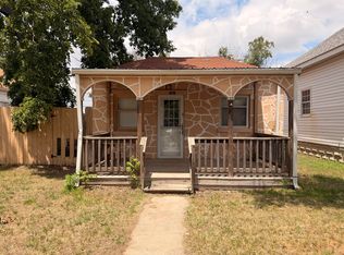 418 E Bigger St #1, Hutchinson, KS 67501