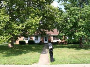 360 Pickering Dr, Pickerington, OH