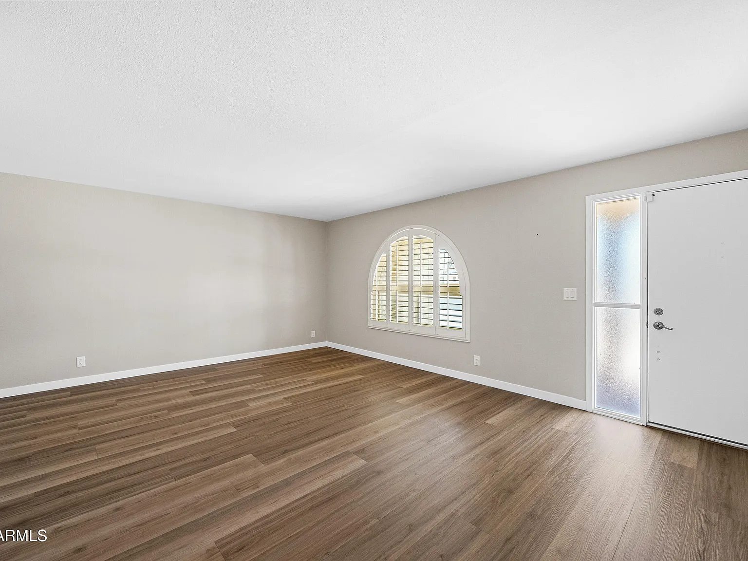 2 bed, 2.0 bath, 1840 sqft, $1,895 — Photo 4