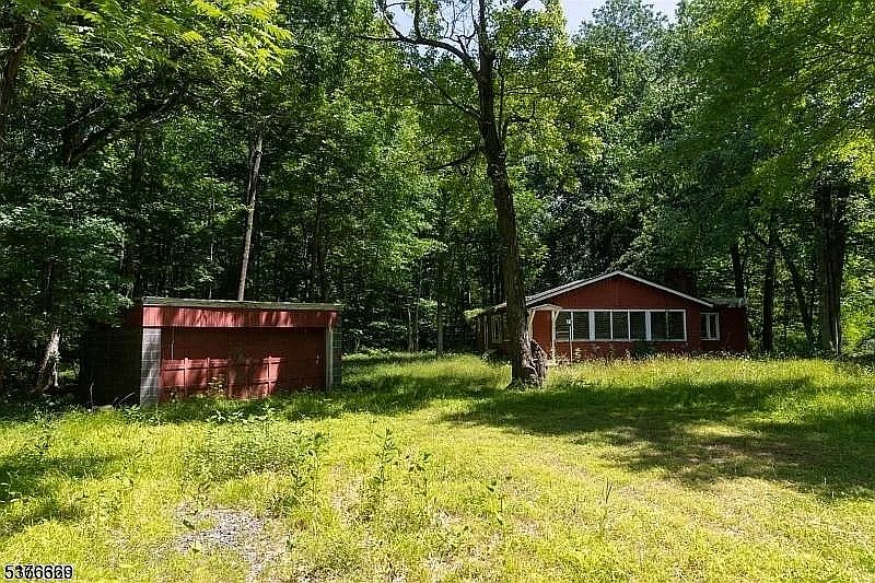 1st image of 85 Appletree Row