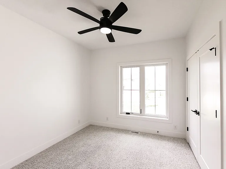 12605 Glenn St — Photo 30