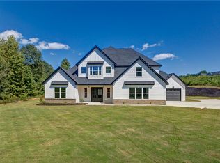 6910 Mountain View Rd, Taylors, SC 29687