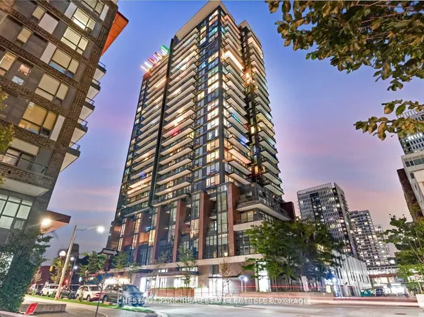 225 Sackville St #1009, Toronto, ON M5A 0B9