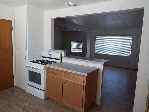 3rd image of 2505 E 24th St