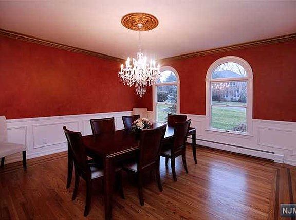 5th image of 3 Olde Woods Ln