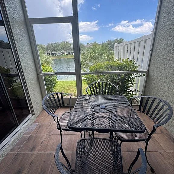 1410 Mariposa Cir #105 — Photo 15