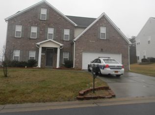 1738 Woodstone Dr, Winston Salem, NC 27127