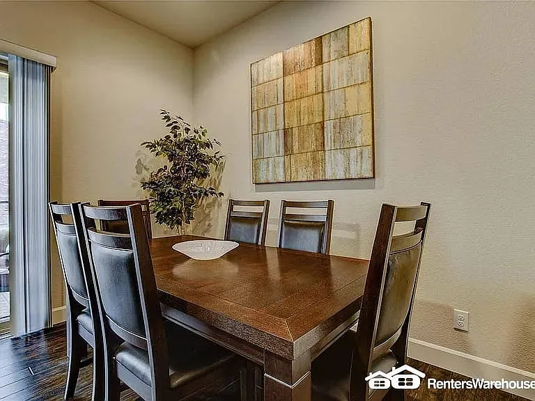 301 Inverness Way S — Photo 6
