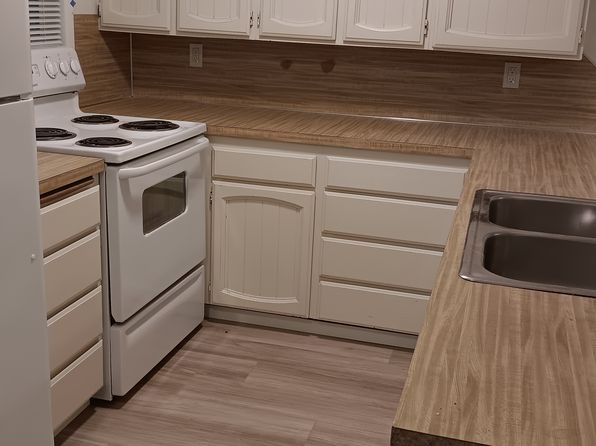 31 Lower Hadlock Rd APT 6