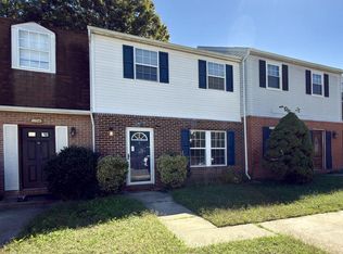 18077 Olde Port Ln, Triangle, VA 22172