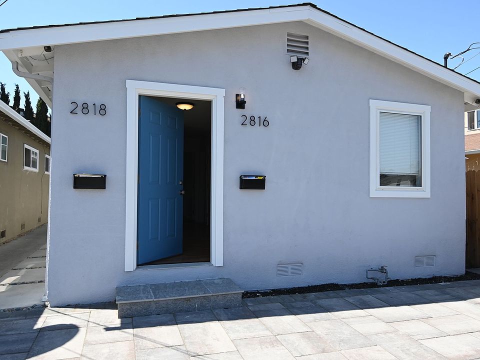 1st image of 2816 Curtis Ave