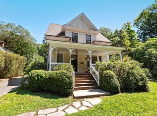 65 Padanaram Rd, Danbury, CT 06811