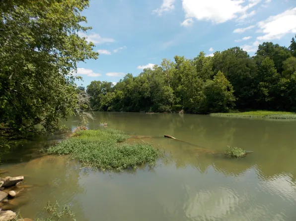 0 E Slink Shoals Rd, Linden, TN 37096