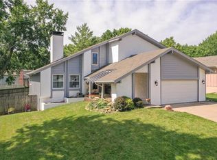 16601 W 142nd Cir, Olathe, KS 66062